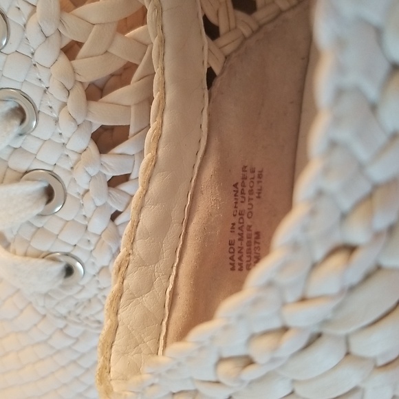 Michael Kors White sneakers size 7 - Picture 7 of 7